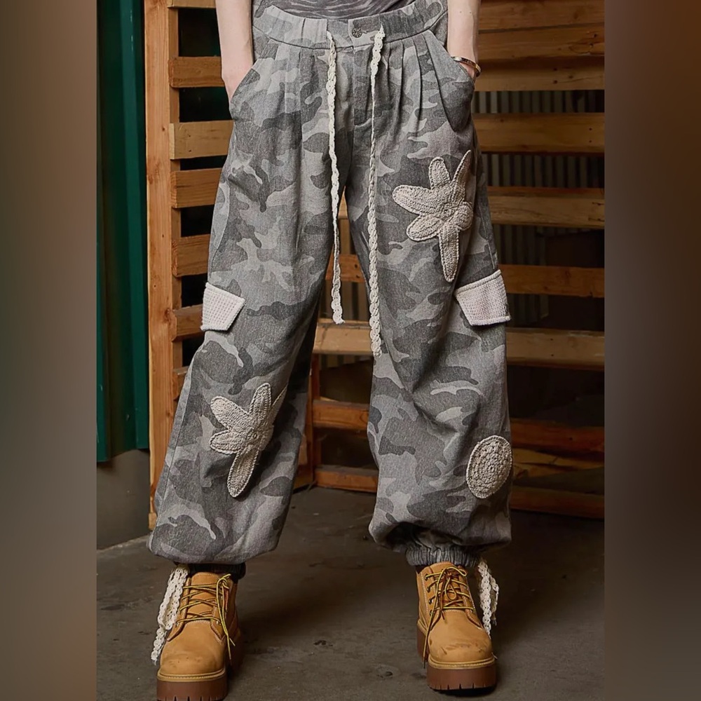 POL Gray Camouflage Calalou Camo Pants